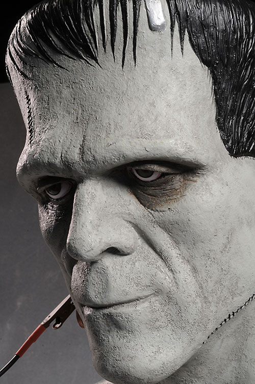 Frankenstein full scale bust by Factory Entertainment