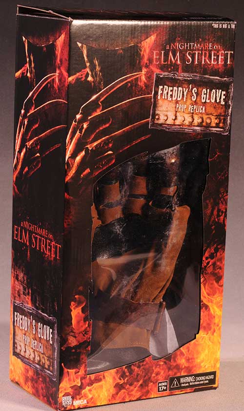 Freddy Krueger glove prop replica by NECA