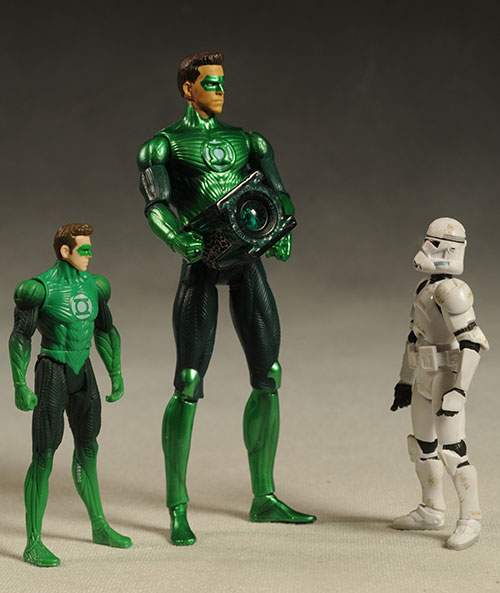 Green Lantern movie ring key chain prop replica from Toys R Us