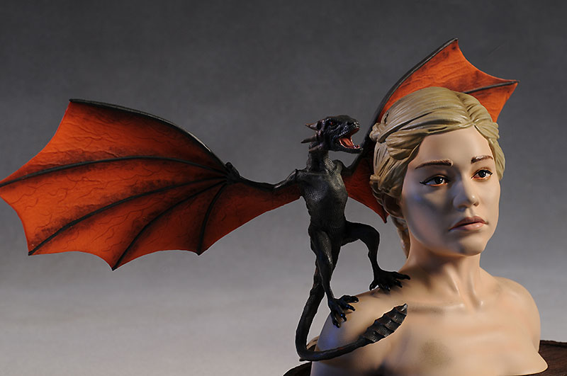 Daenerys mini-bust Game of Thrones by Dark Horse