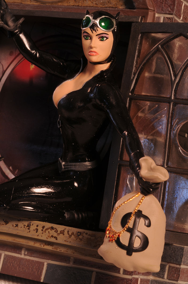 Catwoman Gotham City Stories statue by DC Direct