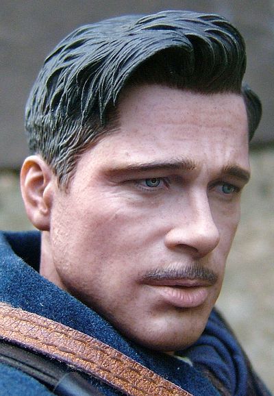 Aldo Raine Inglorious Basterds sixth scale action figure by Hot Toys