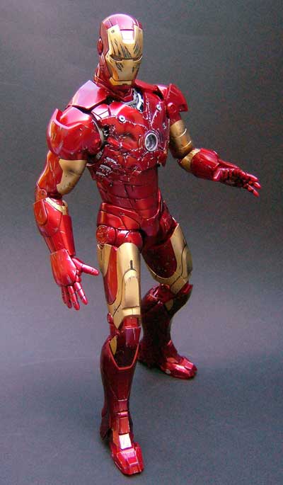 Battle Damaged Iron Man action figure by Hot Toys