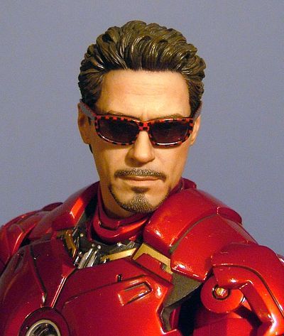 Iron Man Mark IV sixth scale action figure by Hot Toys