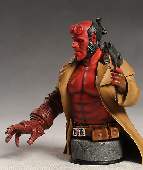 Hellboy II Hellboy and Prince Nuada mini-busts by Gentle Giant