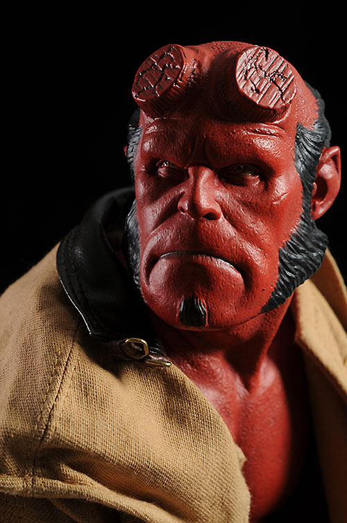 Hellboy II Premium Format statue by Sideshow Collectibles