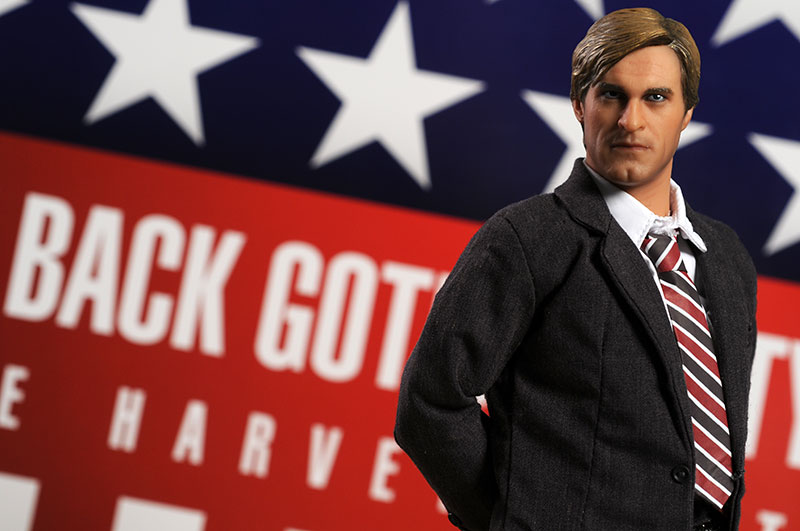 Two Face Harvey Dent Dark Knight sixth scale action figure by Hot Toys