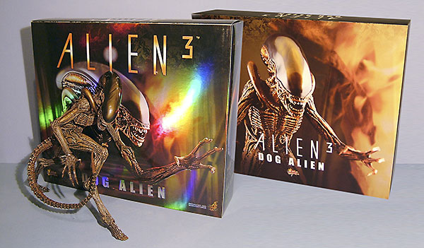 Dog Alien action figure from Hot Toys