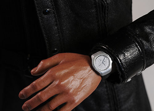 Nick Fury The Avengers sixth scale action figure by Hot Toys