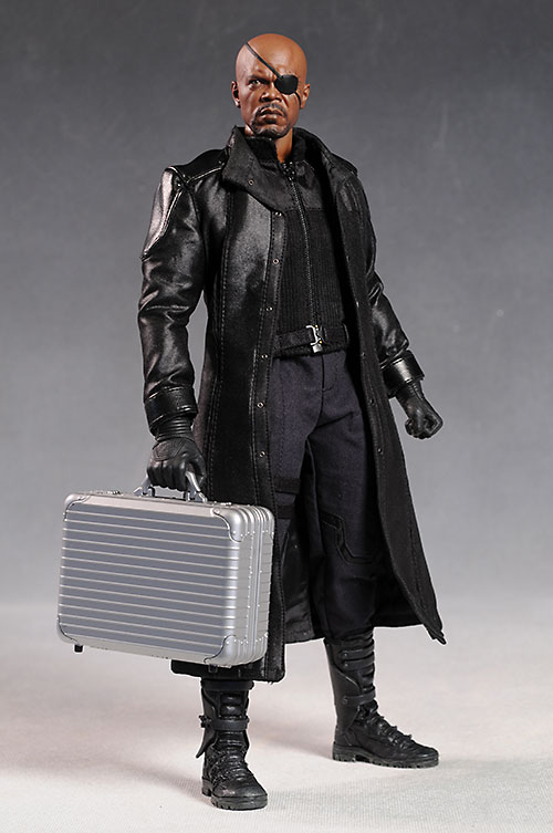 Nick Fury The Avengers sixth scale action figure by Hot Toys