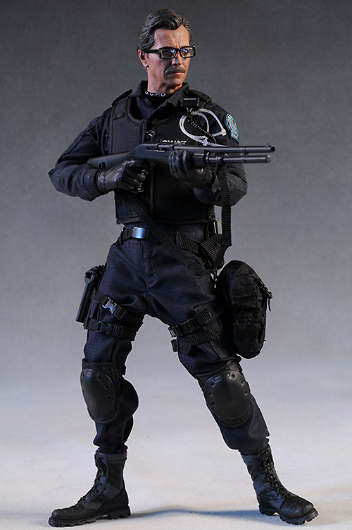 Jim Gordon Dark Knight sixth scale action figure by Hot Toys
