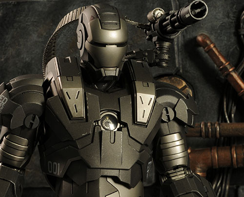 War Machine Iron Man 2 sixth scale action figure by Hot Toys