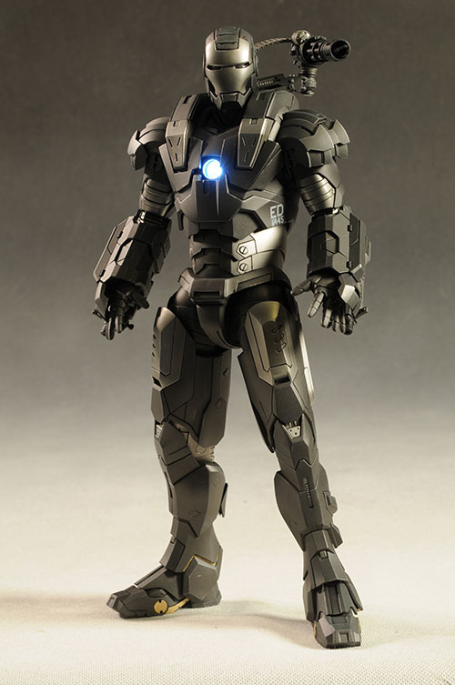War Machine Iron Man 2 sixth scale action figure by Hot Toys