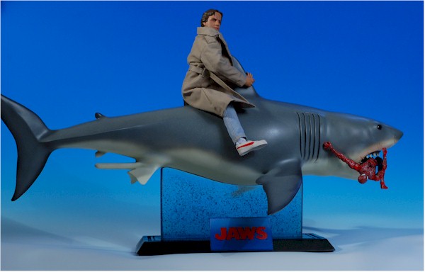 Jaws Bruce the Shark Maquette - Another Toy Review by Michael Crawford,  Captain Toy