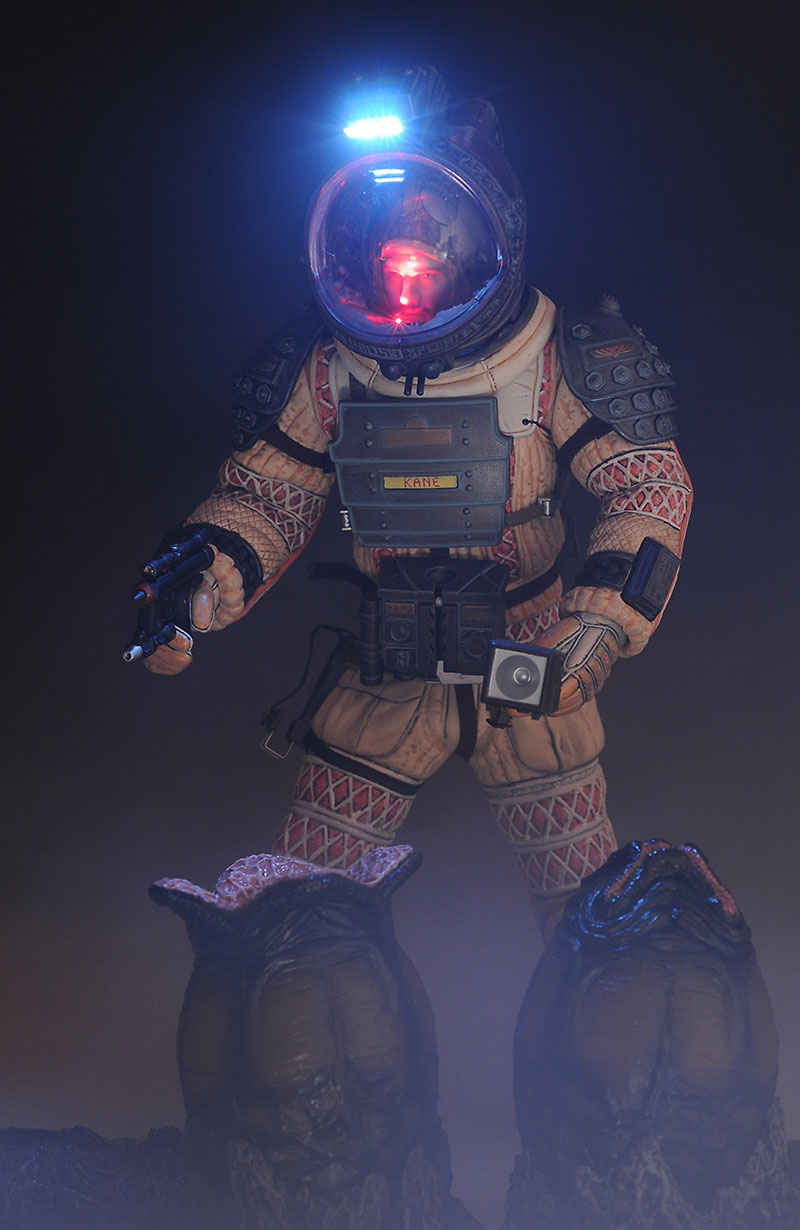Hot Toys Aliens Kane action figures