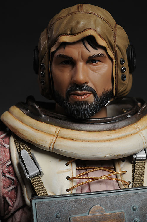 Hot Toys Aliens Dallas action figure