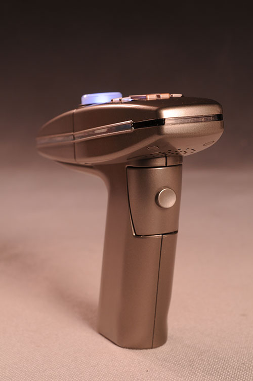 Wrath of Khan Star Trek phaser by Diamond Select Toys