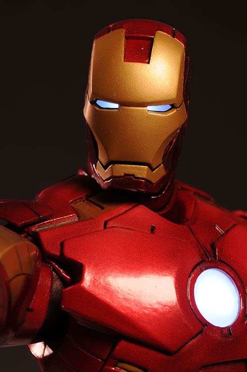 Iron Man 2 Mark IV statue by Kotobukiya