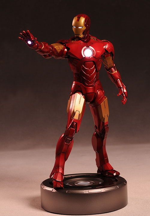 Iron Man 2 Mark IV statue by Kotobukiya