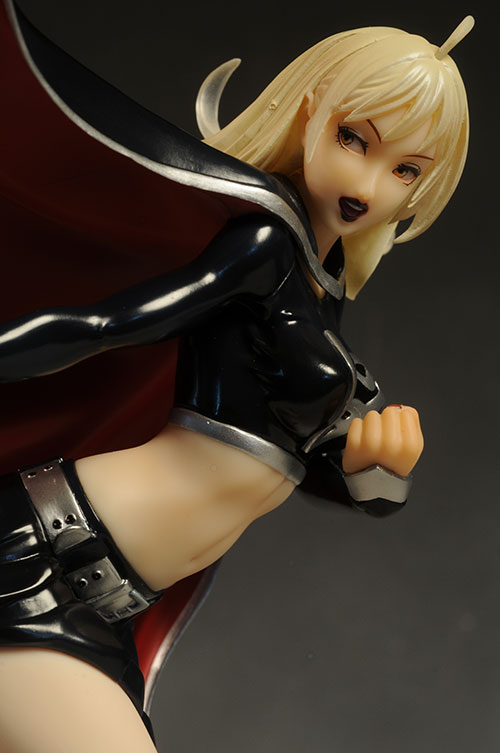 Bishoujo Supergirl statue limited edition sdcc exclusive by Kotobukiya