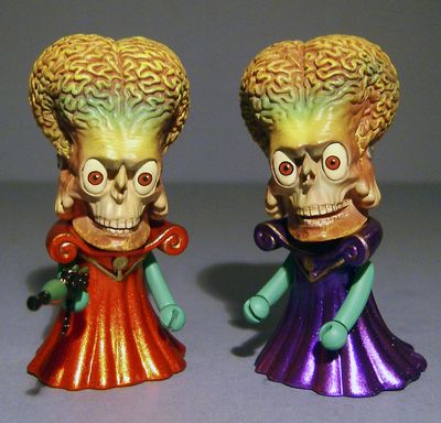 Mars Attacks Cosbaby action figures by Hot Toys