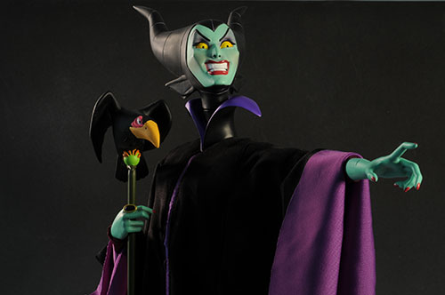 Maleficent Premium Format Statue Sleeping Beauty by Sideshow Collectibles