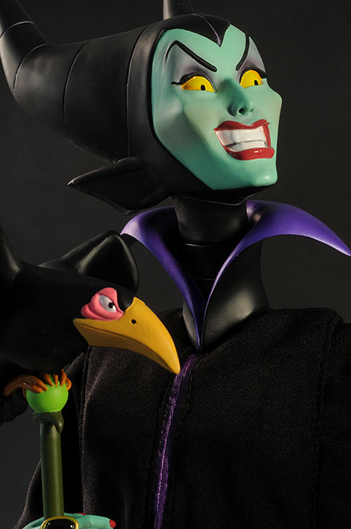 Maleficent Premium Format Statue Sleeping Beauty by Sideshow Collectibles