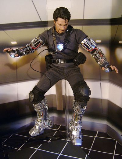 Iron Man Mech Test Tony Stark action figure by Hot Toys