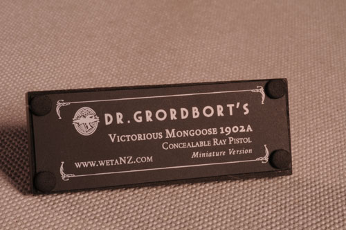 Victorious Mongoose miniature pistol by Weta