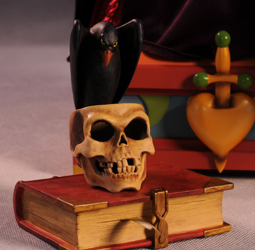 Evil Queen Snow White Disney Premium Format Statue by Sideshow Collectibles