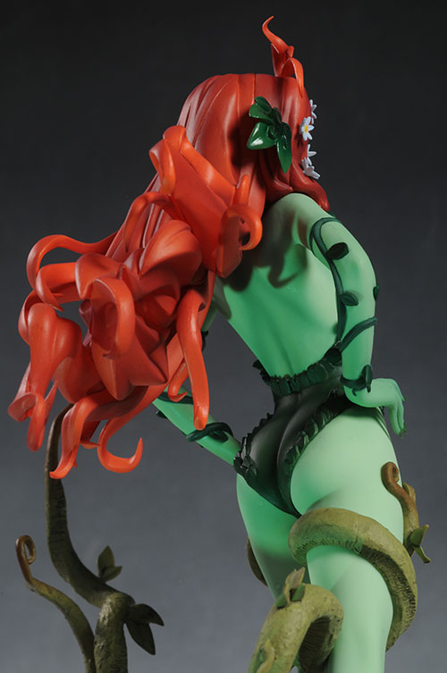 Pioson Ivy Bishoujo statue by Kotobukiya
