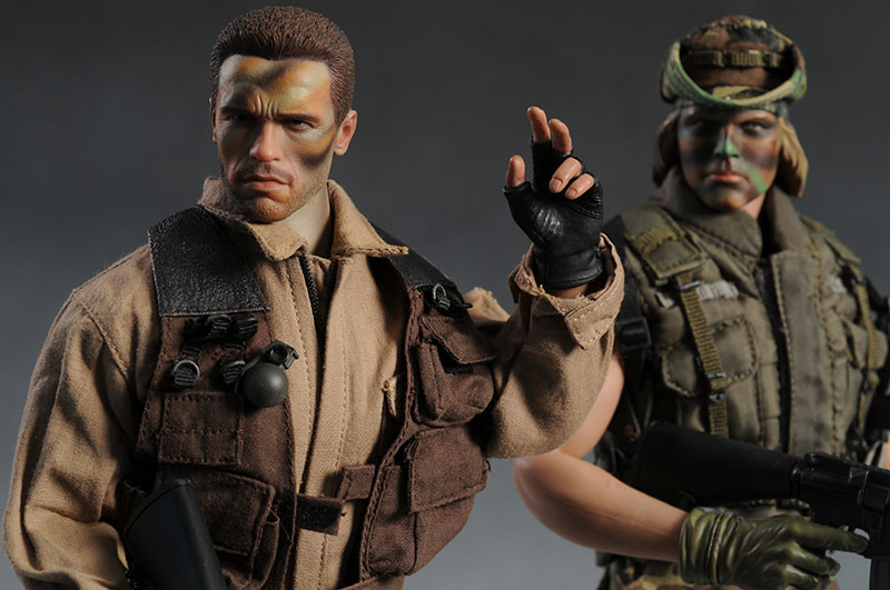 Predator Dutch and Billy sixth scale action figure by Hot Toys