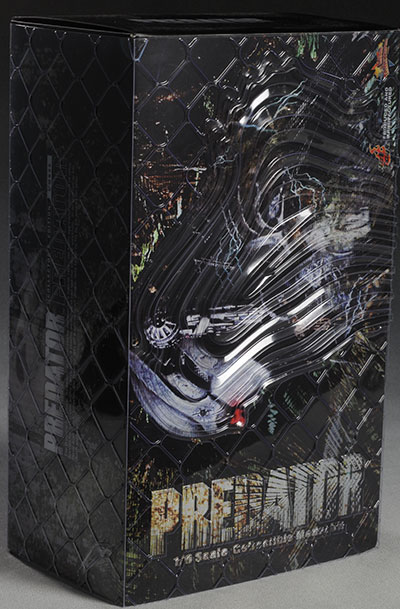 Predator sixth scale action figure by Hot Toys
