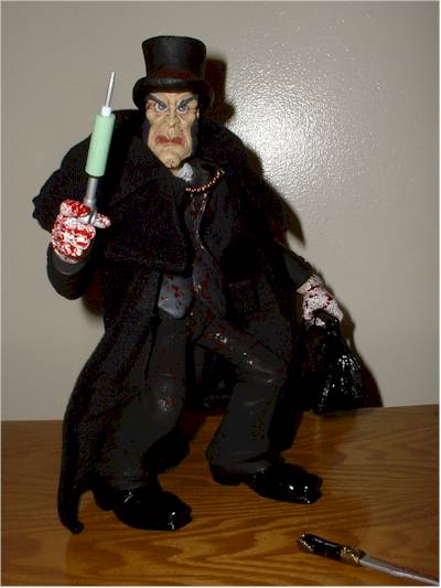 http://www.mwctoys.com/images/review_ripper_4.jpg