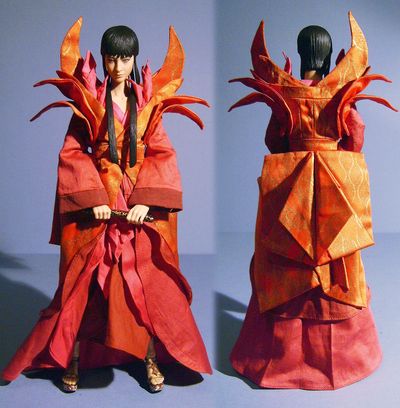 Saizo Kirigakure and Chacha Asai Goemon sixth scale action figures by Hot Toys