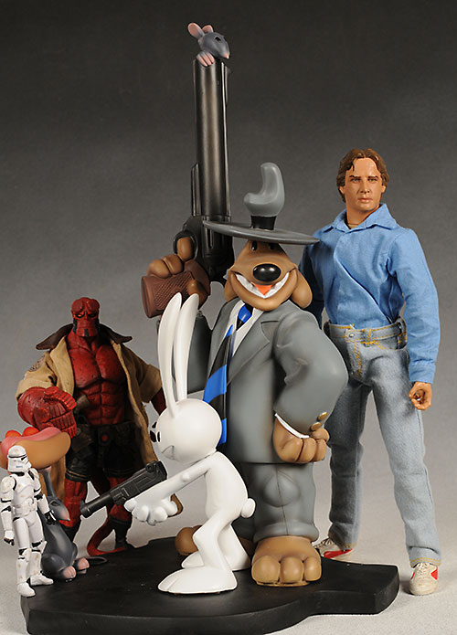 Sam and Max statue from Symbiote Studios