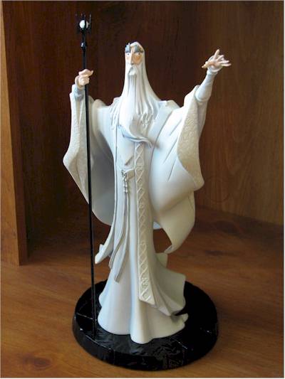 animated Saruman statue - Another Pop Culture Review by Michael 