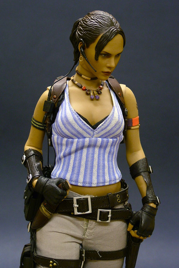 Sheva Resident Evil Biohazard sixth scale action figure by Hot Toys
