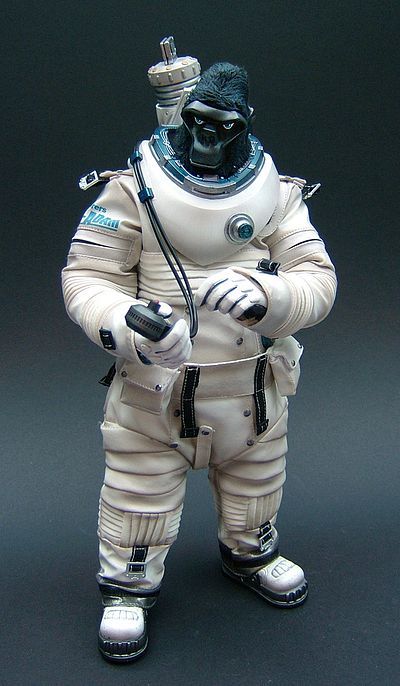 Apexplorer Space Adam action figure by Hot Toys and Winson Ma