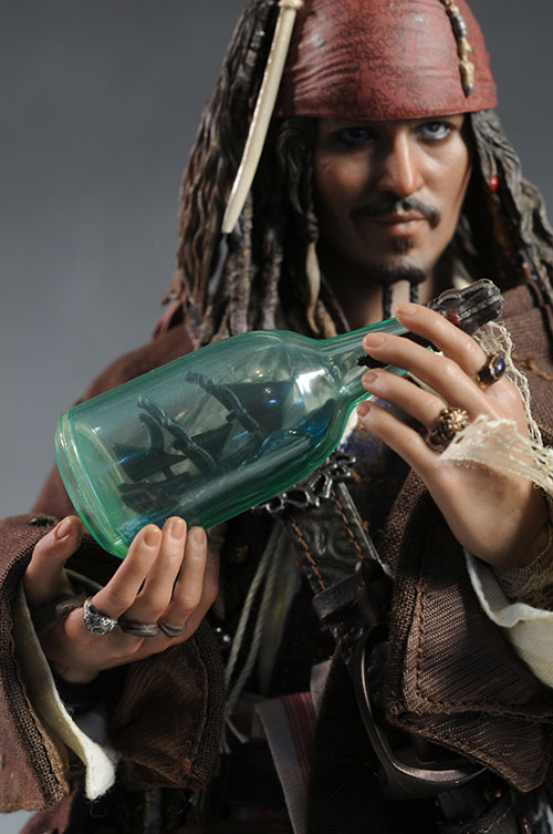 Jack Sparrow DX06 sixth scale action figure by Hot Toys