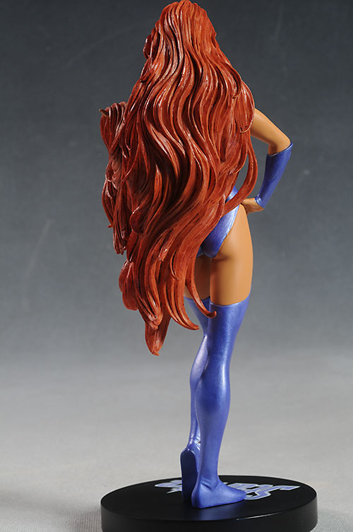 Starfire Cover Girls of the DCU statue by DC Direct