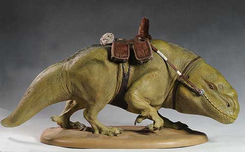 Sand Trooper and Dewback sixth scale action figures by Sideshow Collecctibles