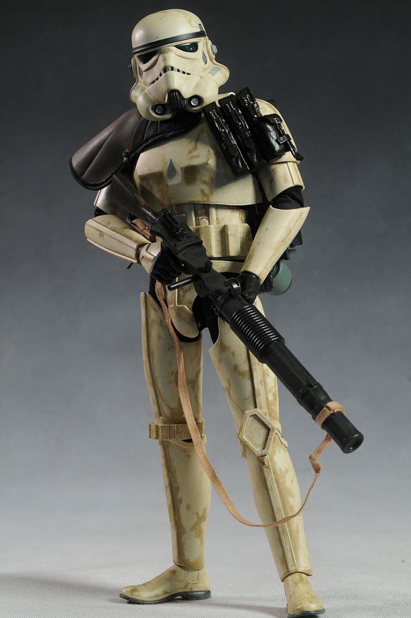 Sand Trooper and Dewback sixth scale action figures by Sideshow Collecctibles
