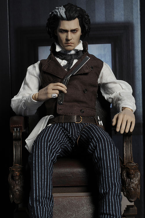 Sweeney Todd action figure by Hot Toys