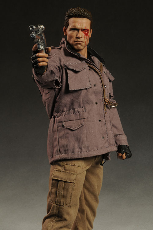 Terminator T-800 sixth scale action figure by Hot Toys