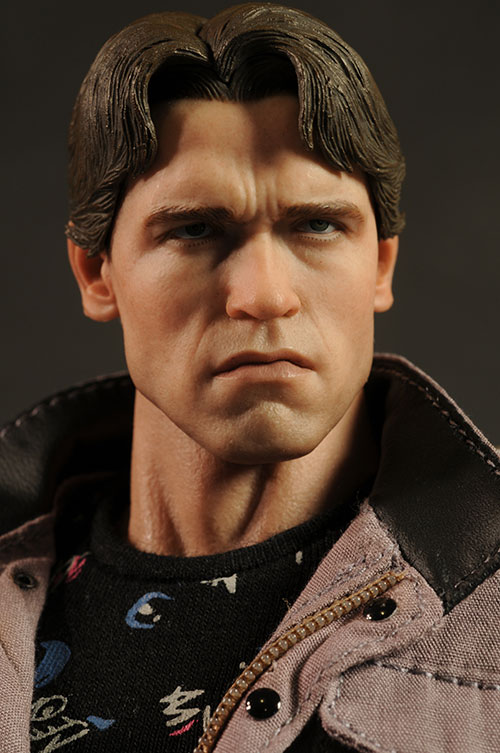 Terminator T-800 sixth scale action figure by Hot Toys
