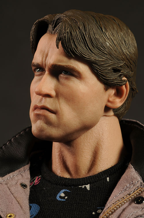 Terminator T-800 sixth scale action figure by Hot Toys
