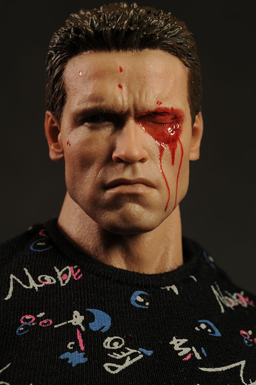 Terminator T-800 sixth scale action figure by Hot Toys