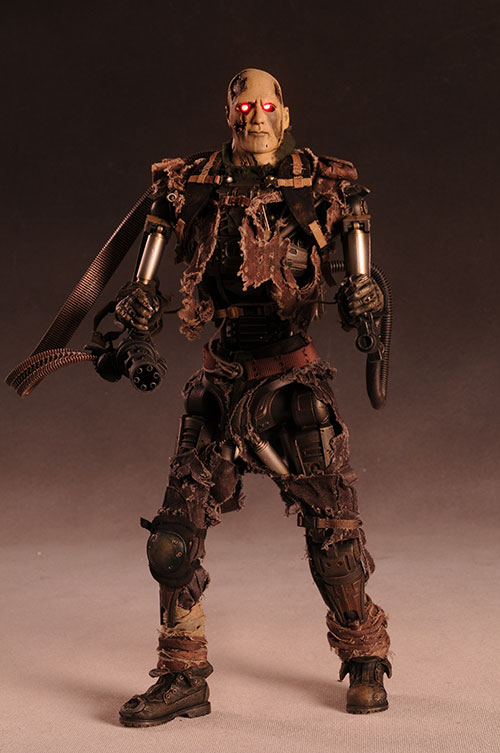T-600 Terminator Salvation weathered skin sixth scale action figure by Hot Toys