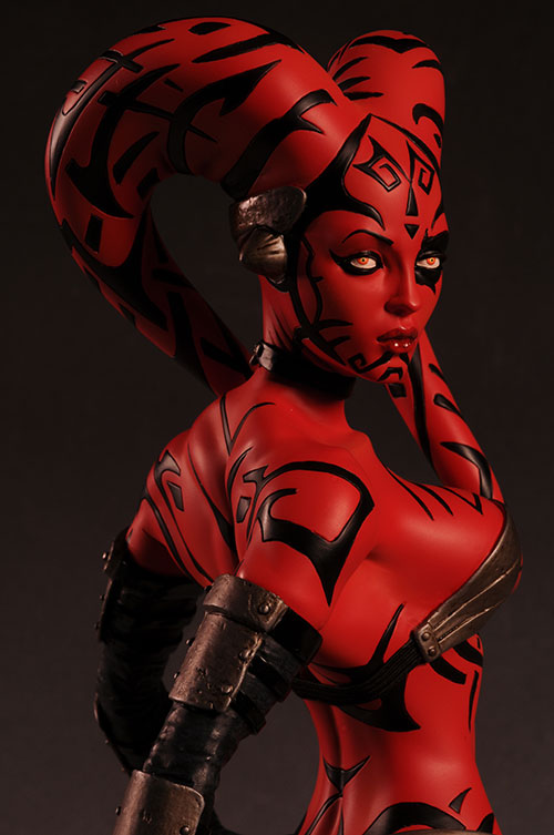 Darth Talon Premium Format statue by Sideshow Collectibles